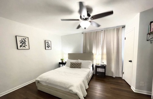 Delair House | Cozy family friendly 3-bed home with new deck