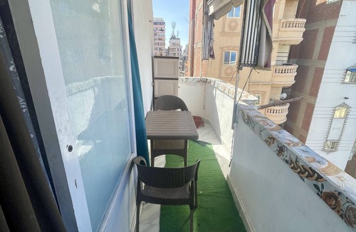 Al-Jumruk Apartment | Cozy Flat near downtown Almorsi