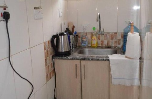 Mbotela Apartment | Cozy Fun-sized Apartment
