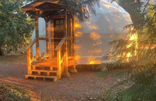 Lindell Beach RV Rental | Cozy Geo Dome in gorgeous Lindell Beach