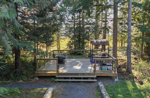 Lindell Beach RV Rental | Cozy Geo Dome in gorgeous Lindell Beach