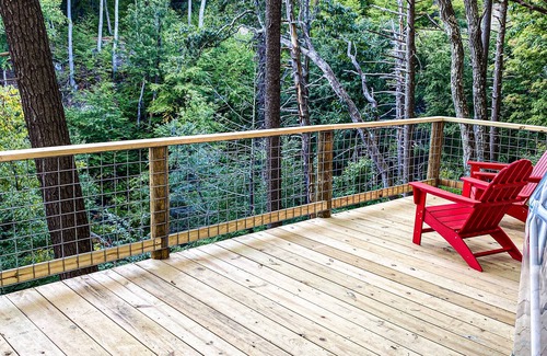 Wallkill House | Cozy Geo-Dome with AC on Private Wilderness Reserve in the Gunks