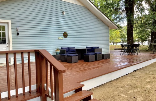 Dogwood House | Cozy getaway on Lake Bob Sandlin