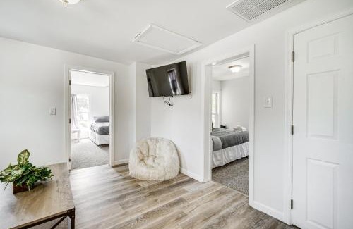 Glens Falls House | Cozy Glens Falls Getaway Less Than 1 Mi to Downtown