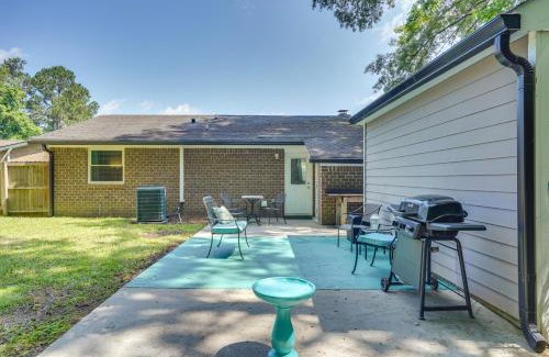 Goose Creek House | Cozy Goose Creek Escape with Patio and Grill