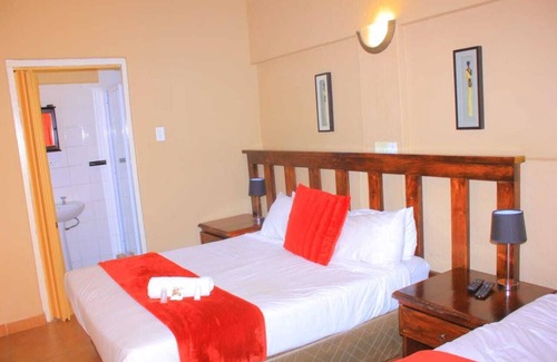 Phalaborwa Bed & Breakfast | Cozy guesthouse - 5 minute the Kruger National Park!