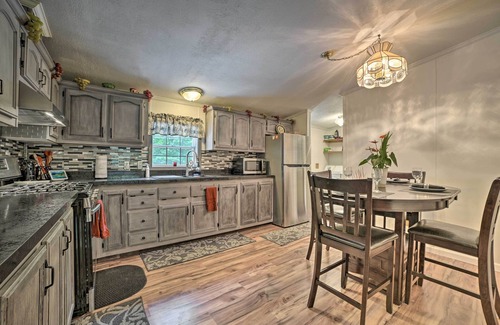 Long Lake Cottage | Cozy Hale Home Between Long & Loon Lakes!