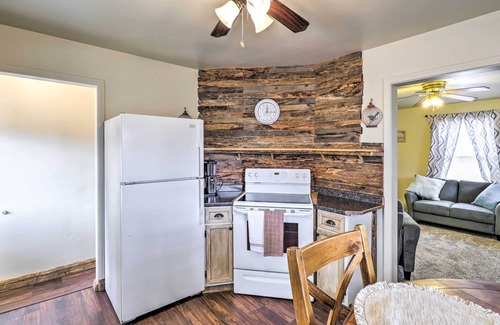 Price House | Cozy Helper Home w/Fenced Yard, Pets Welcome