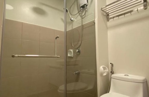 Silang Junction North Apartment | Cozy Hideaway in Serin East