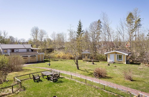 Skebobruk Ski Chalet | Cozy holiday accommodation in Skebobruk, Norrtälje | SE13036