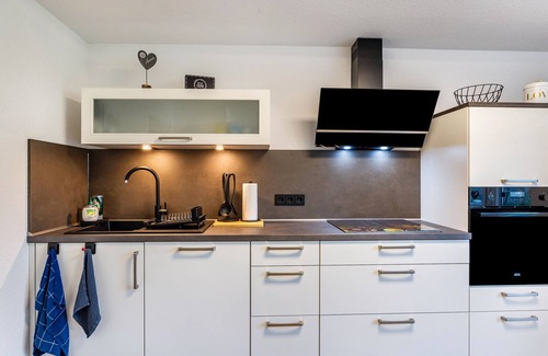 Herscheid Apartment | Cozy holiday apartment in Sauerland with a view of Nordhelle, terrace and Wi-Fi