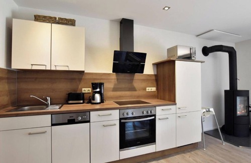 Barnekow House | Cozy holiday apartment with a terrace and garden