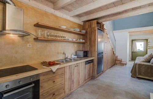 Kastellos House | Cozy holiday home in Cretan country style