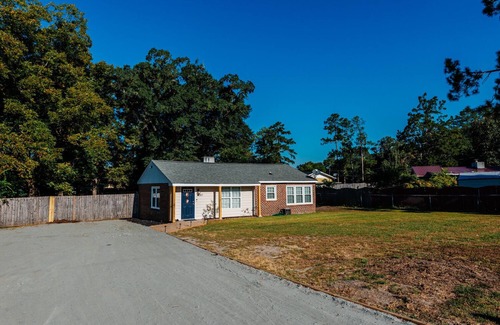 Perry House | Cozy home 2 min to Fairgrounds w/Trailer parking