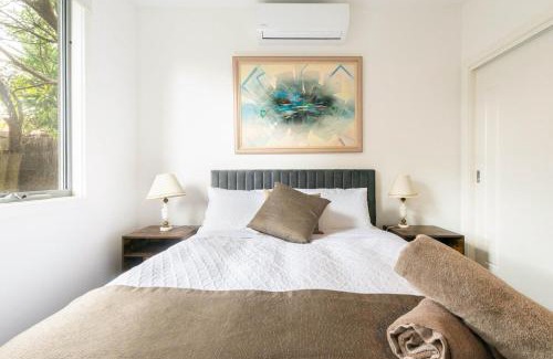 Rye House | Cozy Home 2mins walk to Rye Beach with Parking and Fast Internet