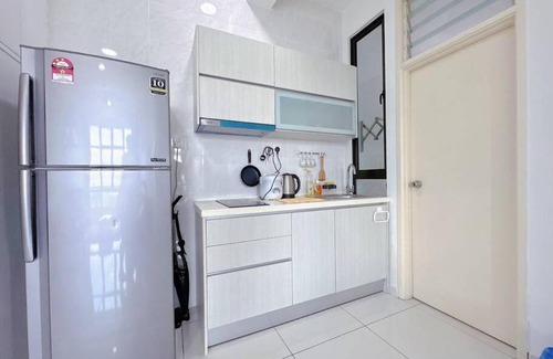 Kempas Apartment | Cozy Home 2pax- D'Summit Residence/Setia Tropika