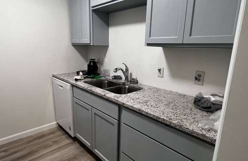 College Station Apartment | Cozy Home Away from Home: Modern Apartment in the Heart of Aggieland