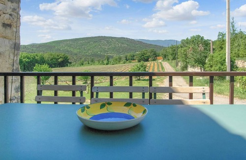 Sainte-Croix-a-Lauze House | Cozy home in Sainte Croix-à-Lauze