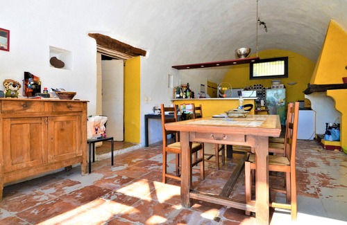 Saint-Hippolyte-du-Fort House | Cozy home in St-Hippolyte-du-Fort