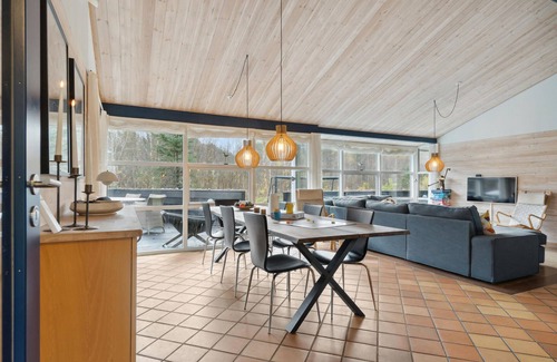 Aalbaek House | Cozy home in ålbæk with kitchen