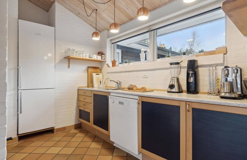 Aalbaek House | Cozy home in ålbæk with kitchen