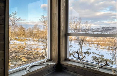 Holtalen House | Cozy home in ålen with WiFi