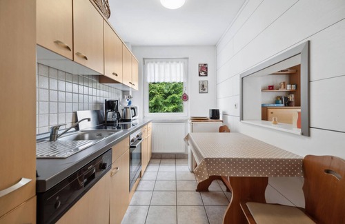 Bad Brambach House | Cozy home in Bad Brambach with sauna