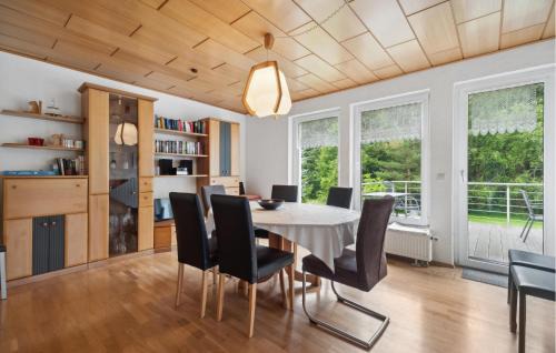 Bad Brambach House | Cozy Home In Bad Brambach With Sauna