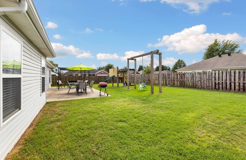 Bentonville House | Cozy home in Bentonville - easy commute to downtown and XNA