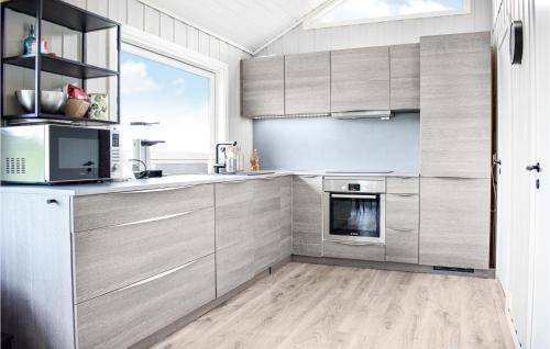 Vindafjord House | Cozy Home In Bjoa With Wifi