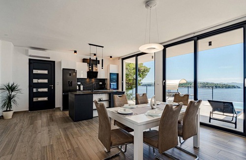 Prizba House | Cozy home in Blato with house sea view