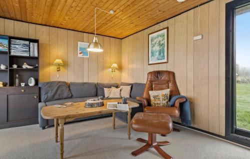 Skastrup Strand House | Cozy Home In Bogense With Wifi