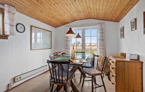Skastrup Strand House | Cozy Home In Bogense With Wifi