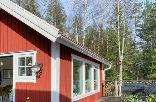 Bottnaryd House | Cozy home in Bottnaryd with lake view