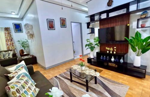 General Santos House | Cozy Home in Dadiangas, General Santos City - Perfect for Families Travelers