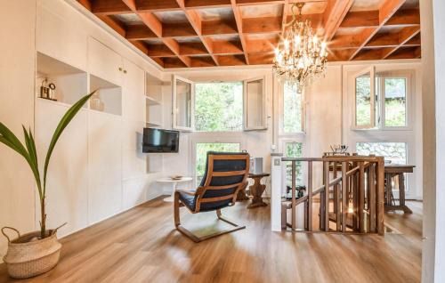 Deiva Marina House | Cozy Home In Deiva Marina With Wifi