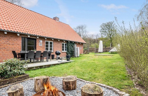 Engesvang House | Cozy home in Engesvang with WiFi