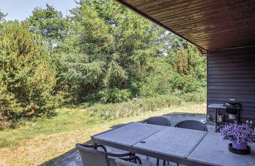 Slette Strand House | Cozy home in Fjerritslev with WiFi