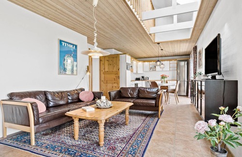 Lild Strand House | Cozy home in Frøstrup with sauna
