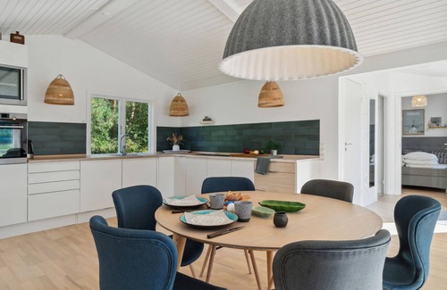 Grlev House | Cozy home in Gørlev with kitchen