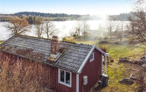 Hokerum House | Cozy Home In Hökerum With Kitchen