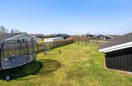 Flovt Strand House | Cozy home in Haderslev with sauna