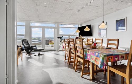 Hanstholm House | Cozy Home In Hanstholm With Wifi