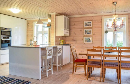 Suldal House | Cozy home in Hebnes with WiFi