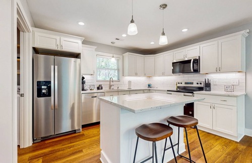 Balfour House | Cozy home in Hendersonville with close proximity to local attractions