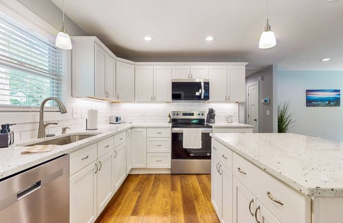 Balfour House | Cozy home in Hendersonville with close proximity to local attractions