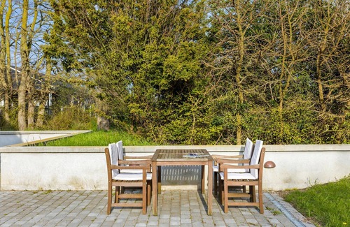 Ristinge House | Cozy home in Humble with WiFi