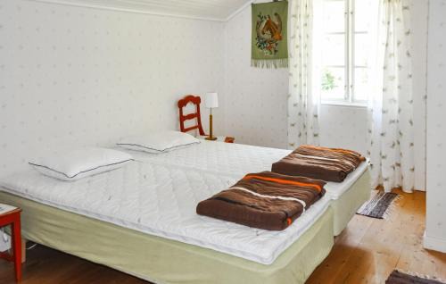Kristinehamn House | Cozy Home In Kristinehamn With Wifi
