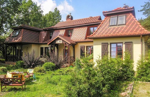 Czarny Mlyn House | Cozy home in Lebcz with kitchen