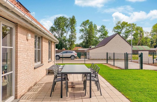 Middelkerke House | Cozy home in Lombardsijde with WiFi